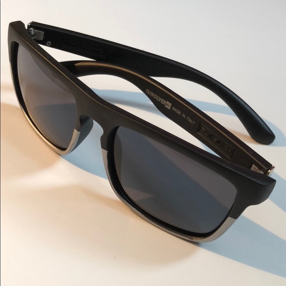 sunglasses made italy